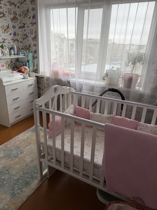 Продам трехкомнатную квартиру