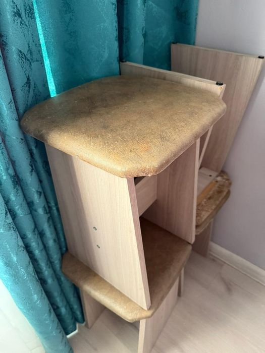 Продам стол со стульями