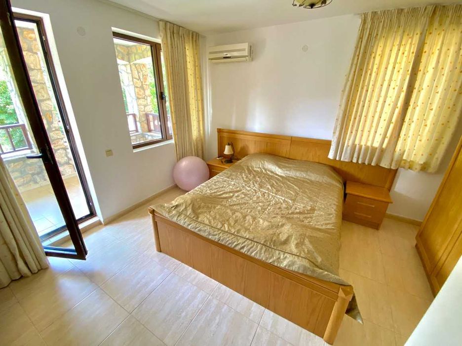 Продава се Къща в Свети Влас - 250 кв.м за 1112 €/кв.м - Снимка #11