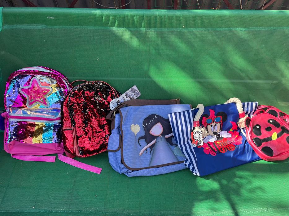 Рюкзаки , сумки для девочек