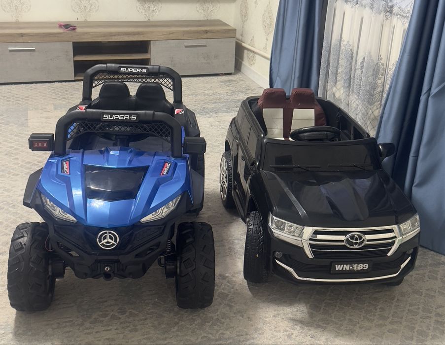 Детские электромобили 2шт