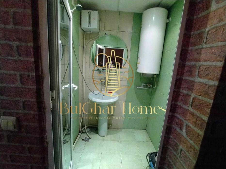 Дава се под наем Многостаен апартамент в Варна, Кайсиева градина - 90 кв.м за 348.84 € - Снимка #1