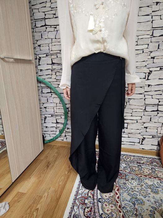 Чёрные брюки продаю