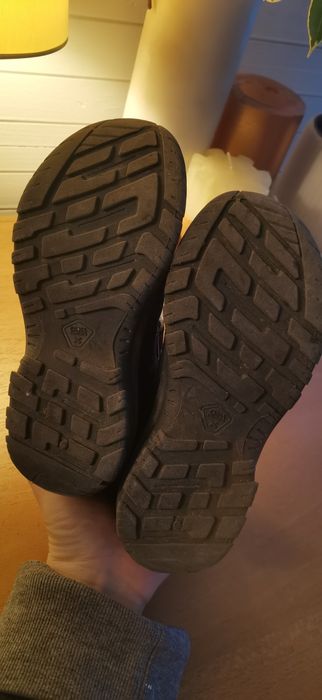 Pantofi drumetii decathlon 28