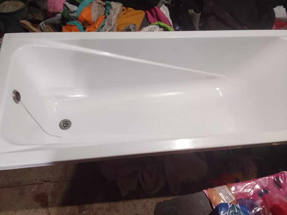 Продам  ванную акриловую