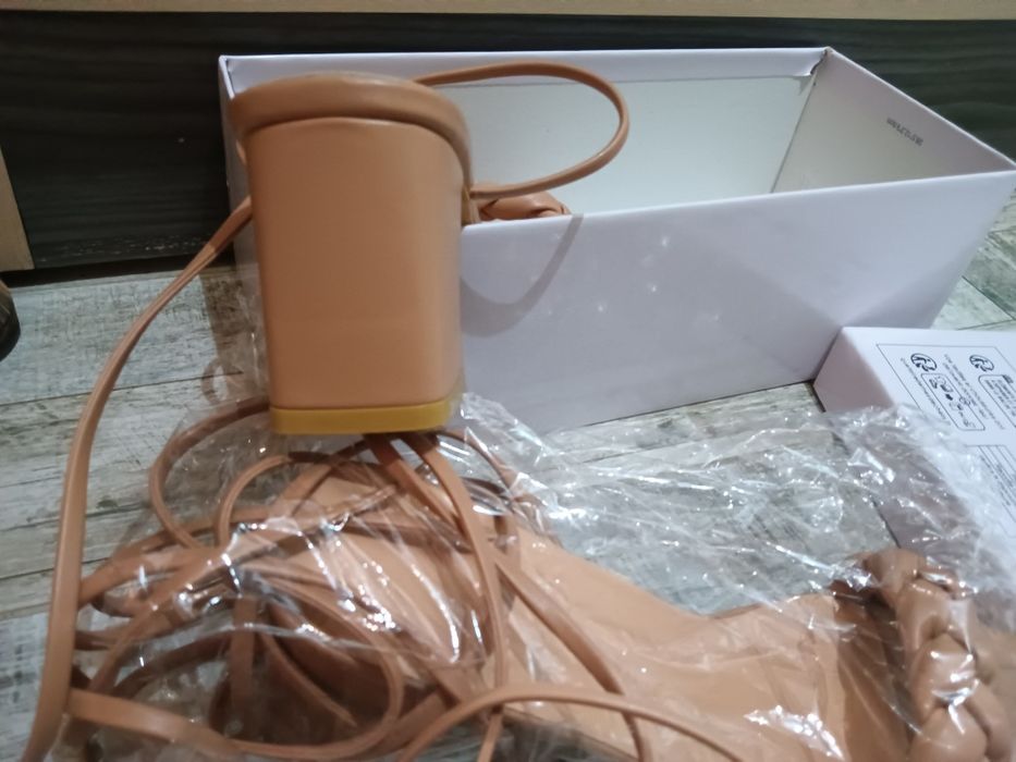 Чисто нови обувки 36 номер.