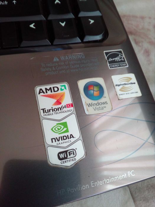 лаптоп HP dv2500 spetial edition