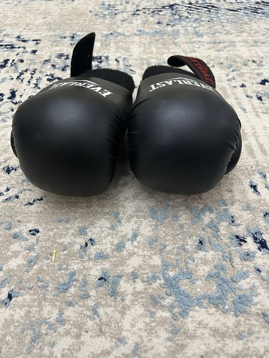 Перчатки Everlast