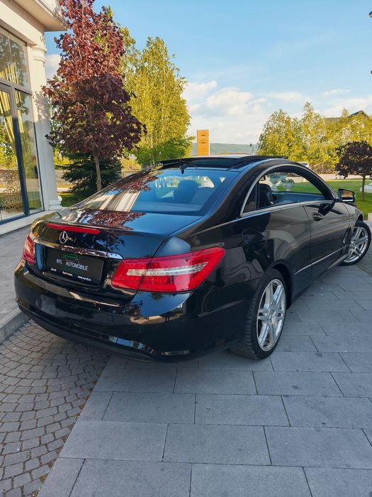 Mercedes-Benz E Mercedes-Benz E220 CDI - Pachet AMG