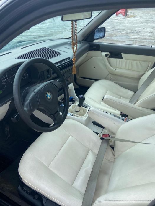 Продам Бмв е34 в хорошем состояний
