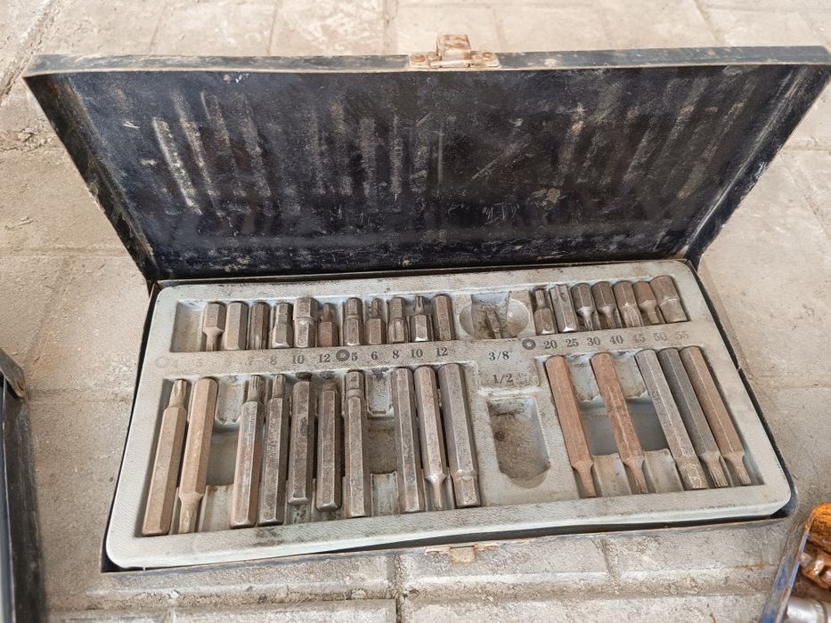 Инструменты для мастерской