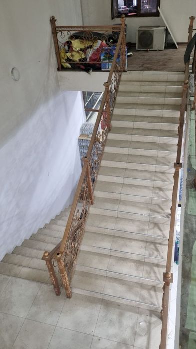 Ijaraga arendaga beriladi 2- qavati sergeli o’zgarish yo’li yuzida