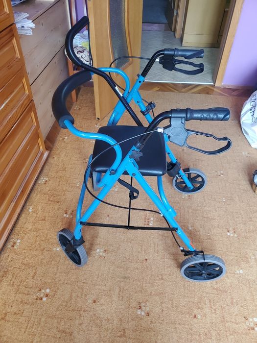 Проходилка за възрасти