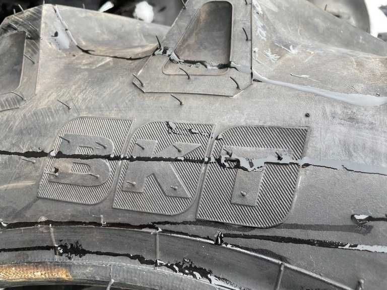 12.4-28 Anvelope de tractor livrare rapida garantie 8PR