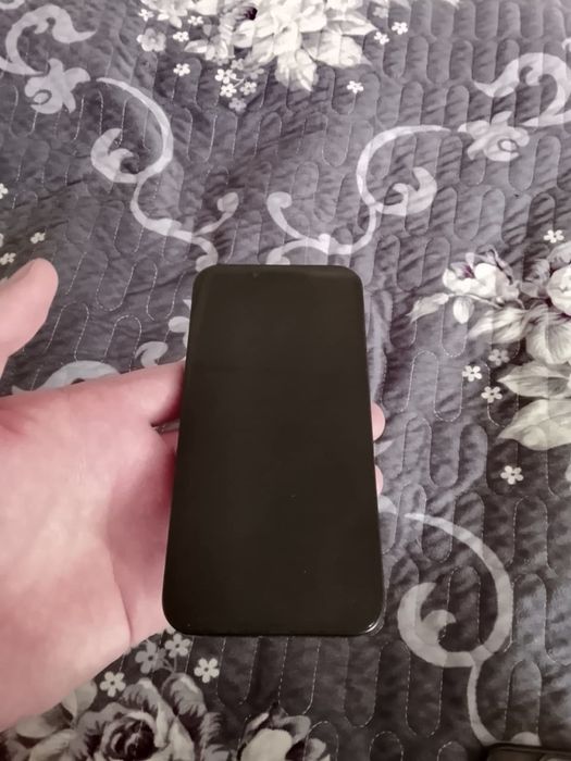 Продаю Iphone 16e 91%, 128 гб