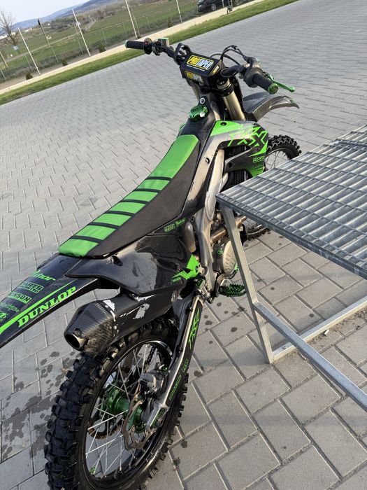 Kawasaki 250 2022