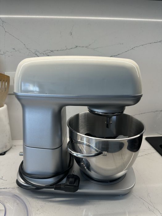 Robot de bucatarie Gorenje retro