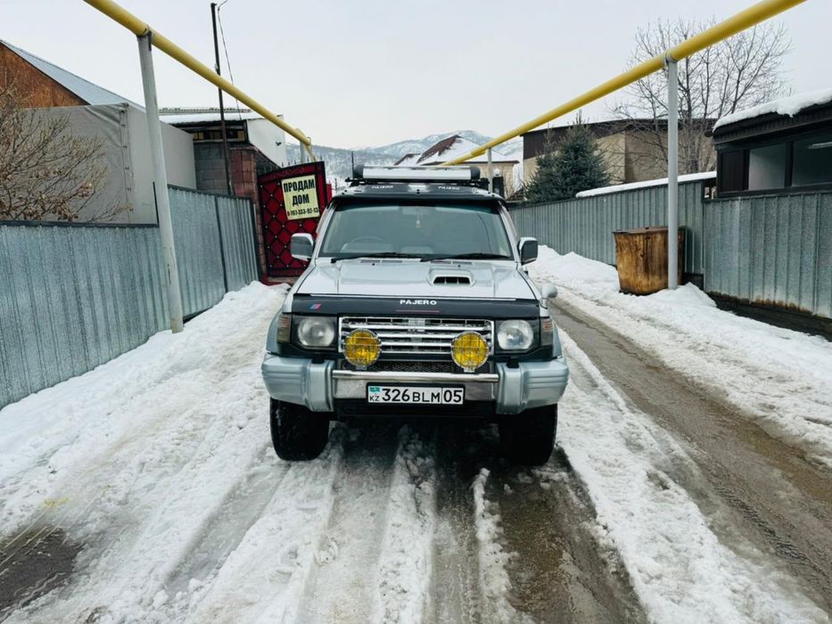 Митсубиси паджеро