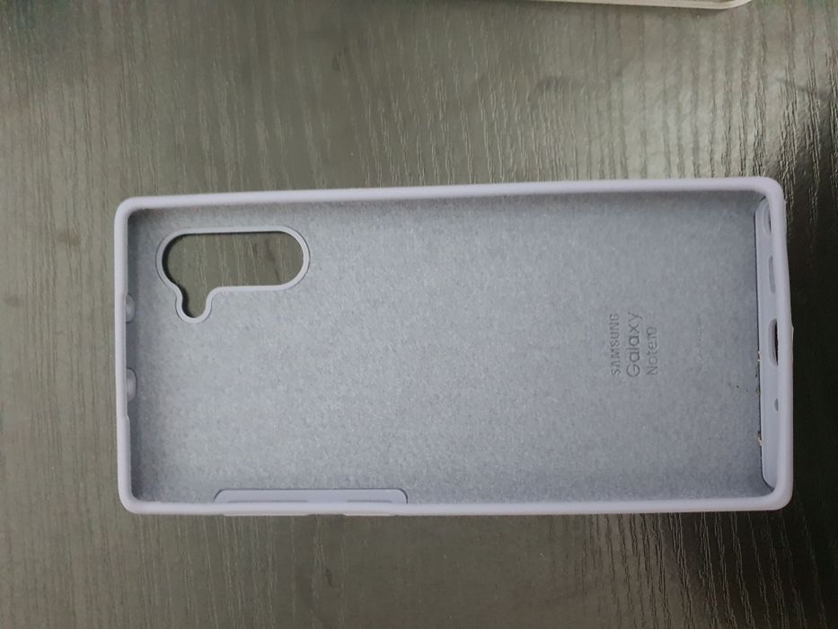 Чехол на  Samsung Note 10+