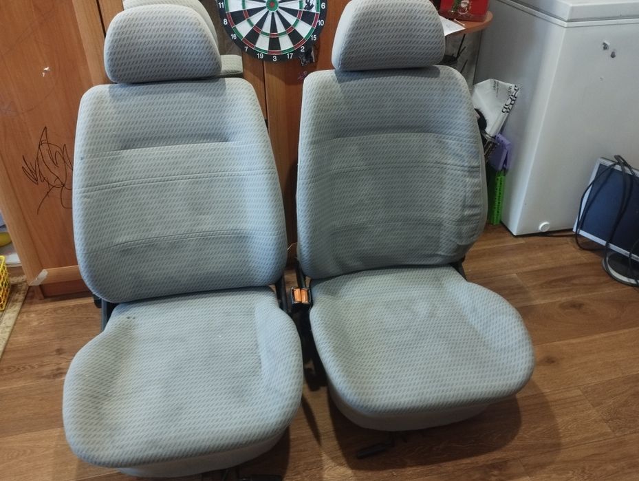 Сиденья Венто ,гольф 3