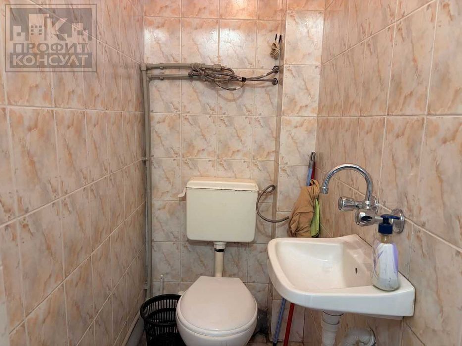 Дава се под наем Офис в Велико Търново, Център - 31 кв.м за 199.41 € - Снимка #6