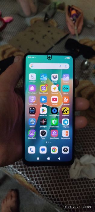 Redmi Nout 12 6+6/128г быстрая зарядка на 33 W
Состояние