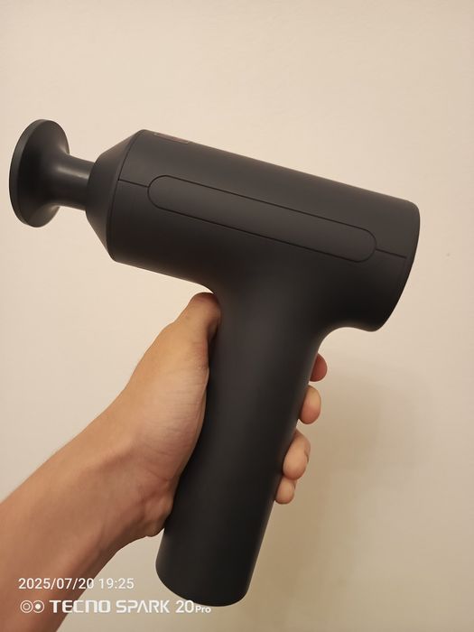 Перкуссионный массажёр