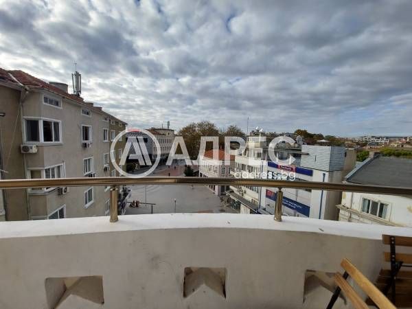 Дава се под наем Двустаен апартамент в Варна, Център - 45 кв.м за 612 € - Снимка #8