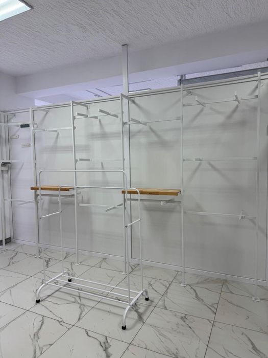 Продам тоговое оборудование для бутика