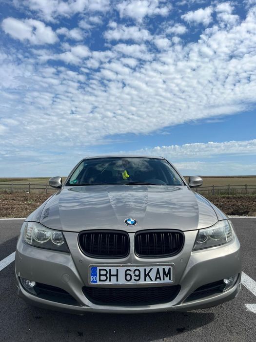 Bmw 320d. E90 facelift 2010