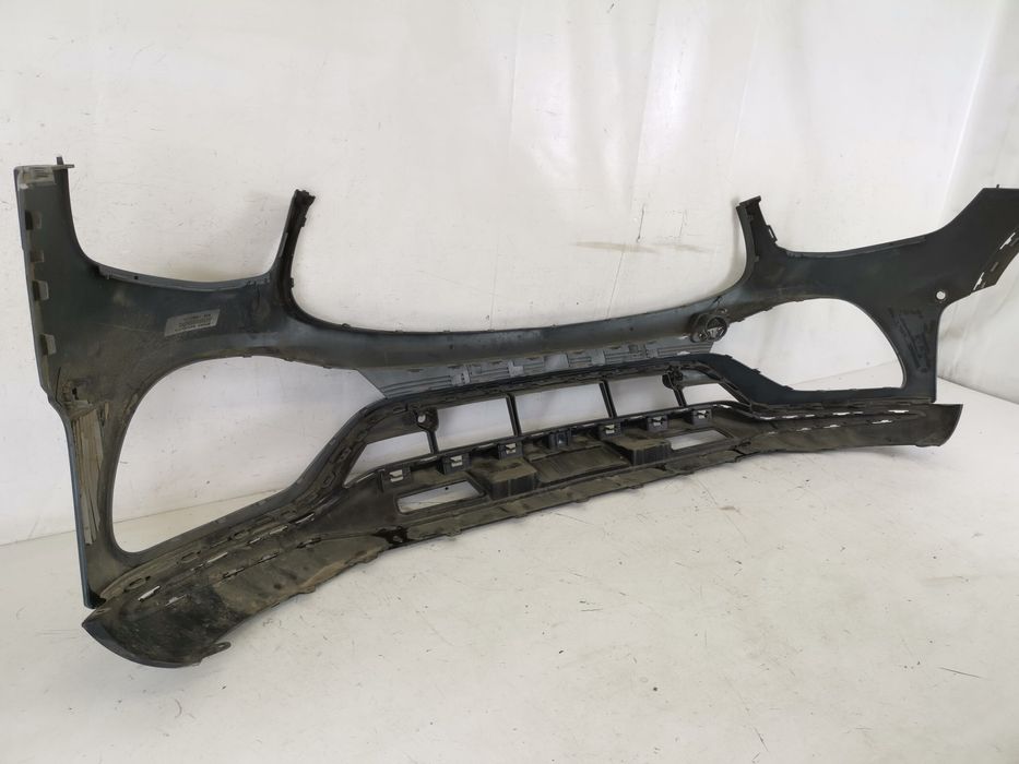 Предна Броня с Фуста и Долна Решетка Мерцедес-Бенц / Mercedes-Benz GLC