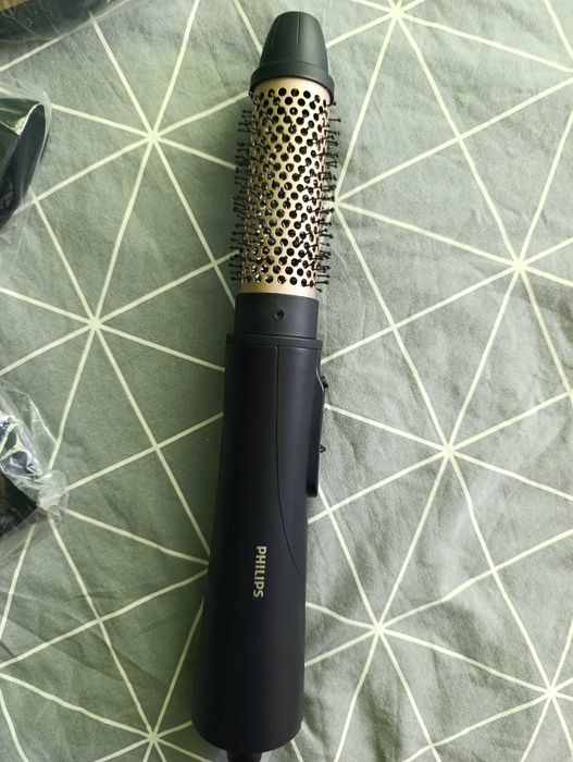 Електрическа четка за коса