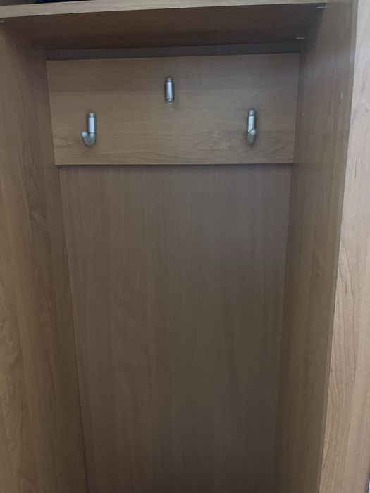 Шкаф купе с зеркалом