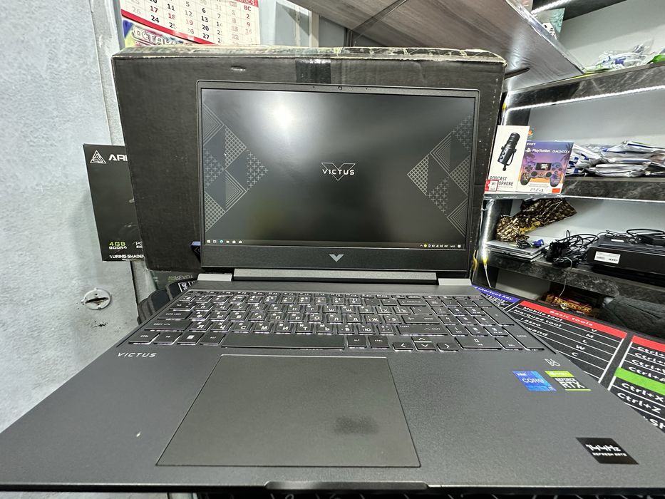Мощный игравой ноутбук HP Victus i7-12650H RTX3050TI