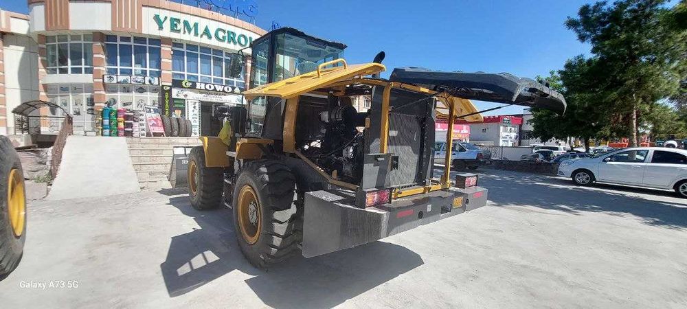 Фронтальный погрузчик XCMG XC936  1,8 куба  Джойстик - Рычаг