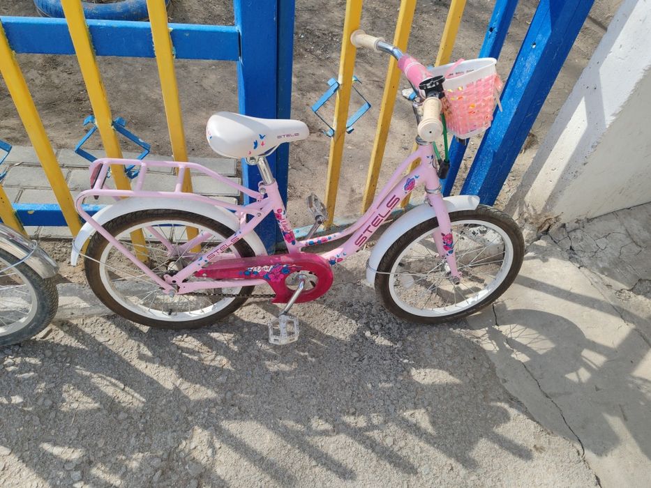 продам велосипед STELS для девочки