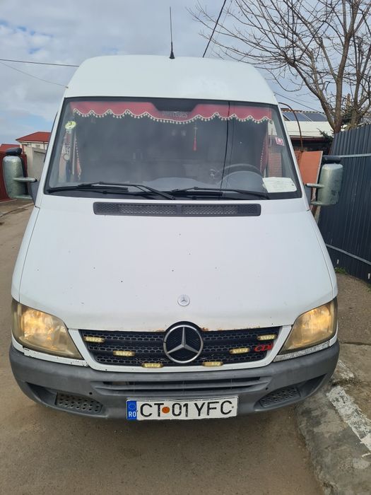 Vând Mercedes Sprinter