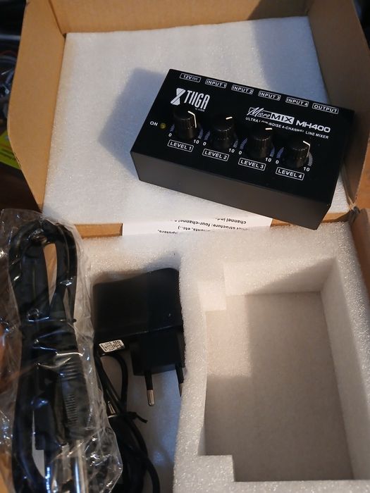 Mini miksherniy pult