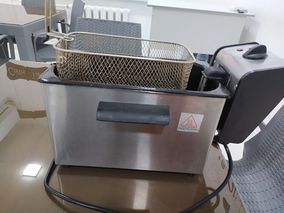 Фритюрница "Sonifer"