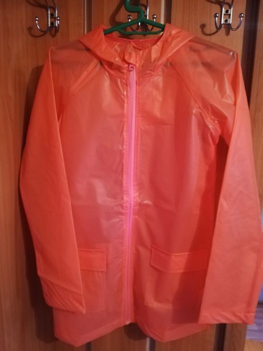 Продам дождевик новый 3000тг