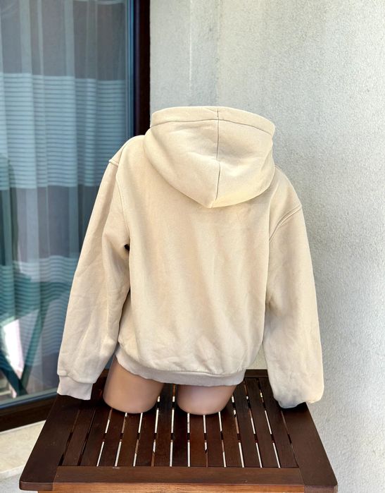 Дамски суичър с цип KARL KANI - размер М, КАТО НОВ