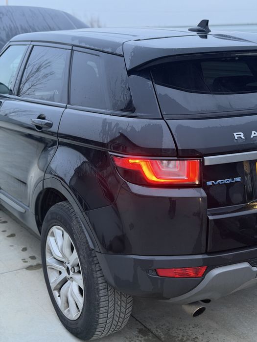 Dezmembrez Range Rover Evoque SE ED4 2016 motor 2.0