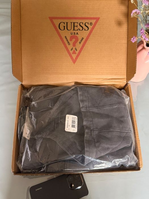 худи Guess оригинал
