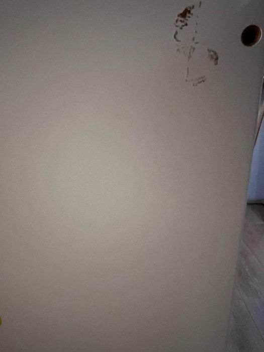 Бебешко легло до 4 годишна възраст и шкаф за дрех