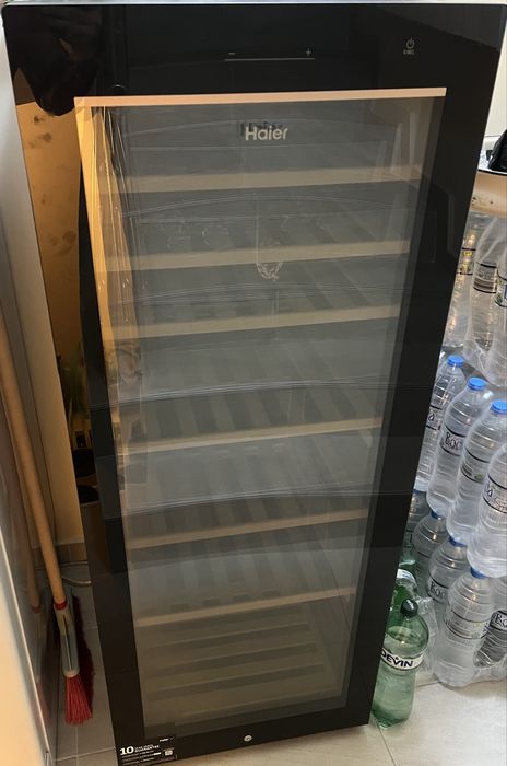 Виноохладител HAIER HWS 84 GA  127см. Винотека