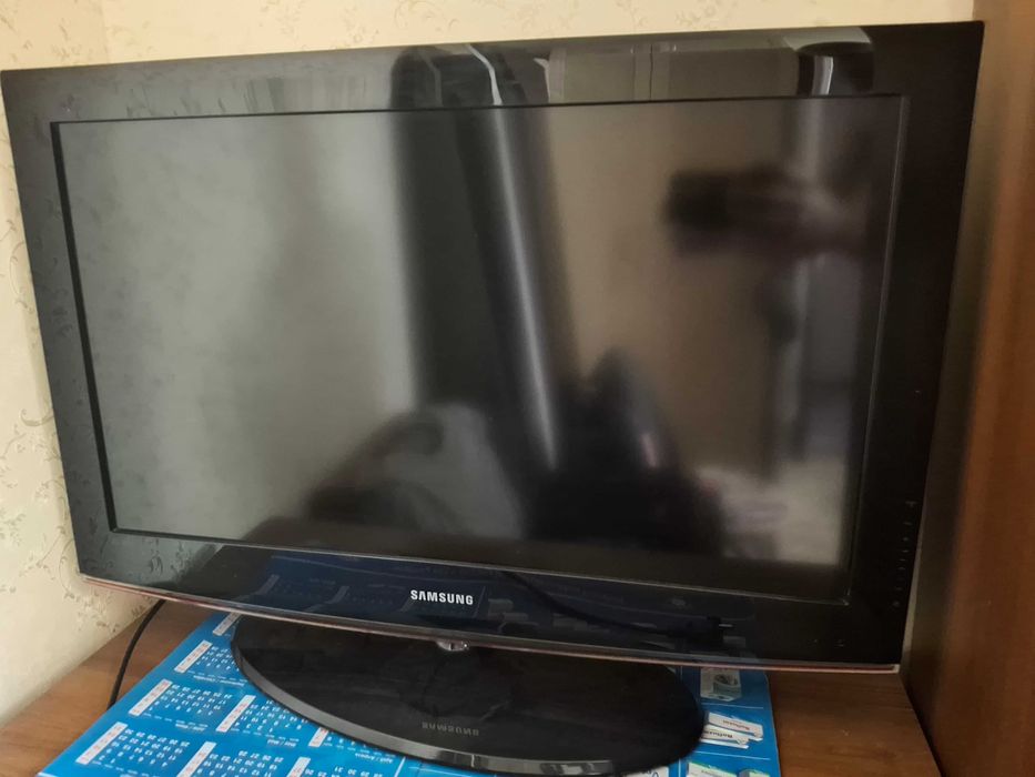 Телевизор Samsung 32