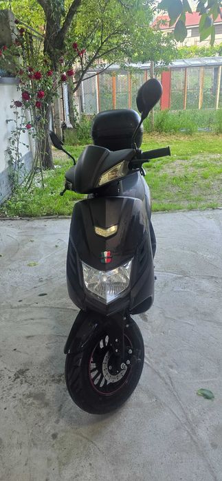 Скутер 49 кубика GTS VICI