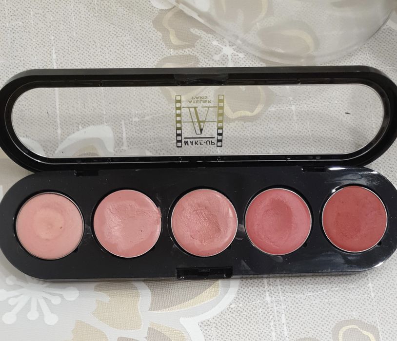 Продам профиссиональную косметику