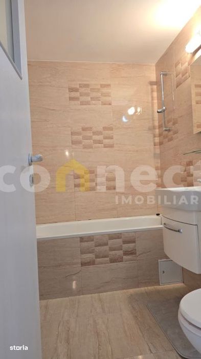 Vanzare apartament 3 camere decomandate, 68 mp, 2 bai, 2 balcoane –