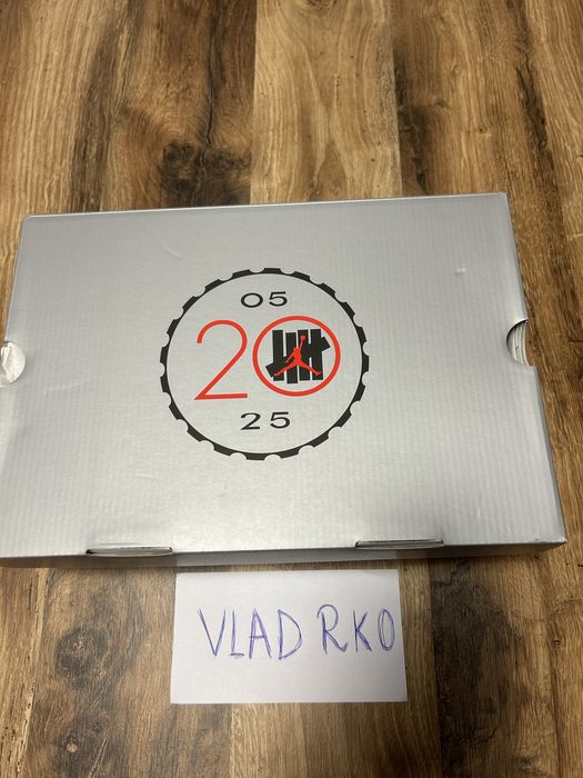 Jordan 4 Undefeated 41